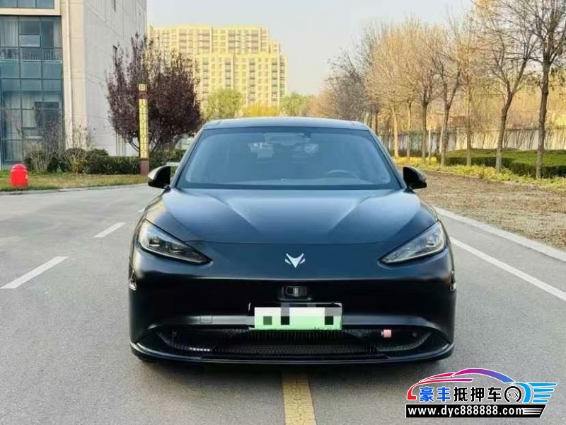 抵押车出售21年极狐阿尔法S轿车