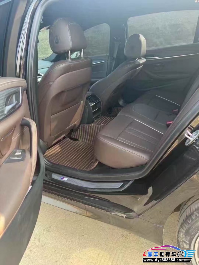 21年宝马5系轿车抵押车出售