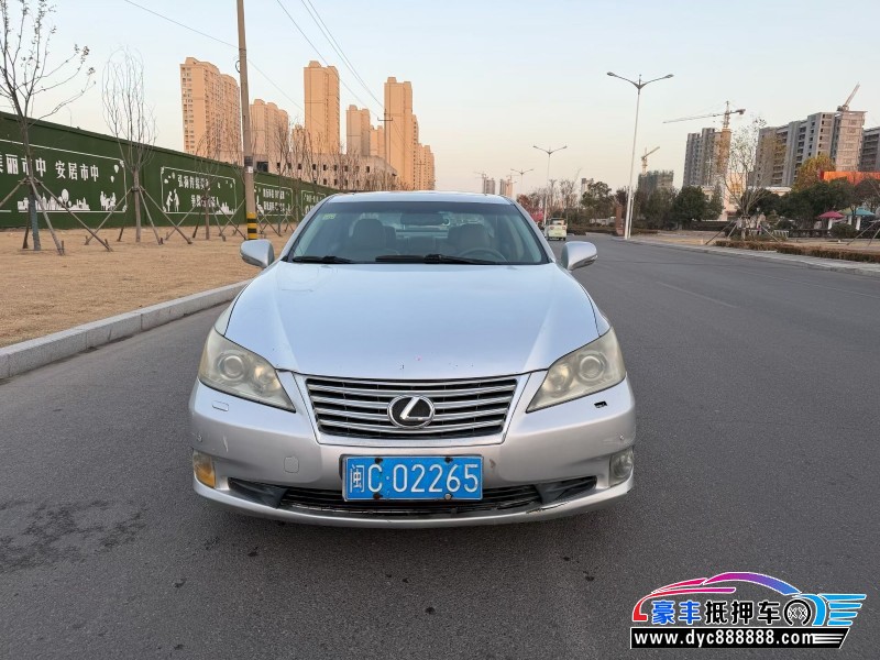 10年雷克萨斯ES轿车抵押车出售