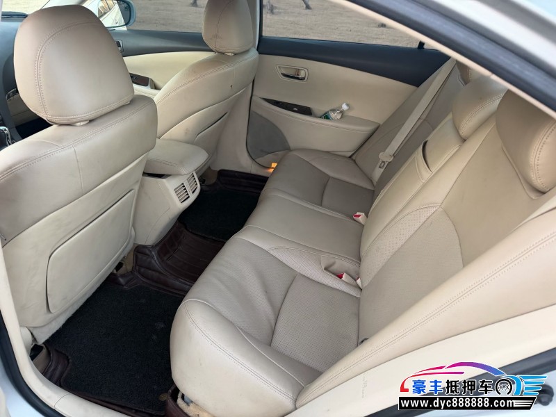 10年雷克萨斯ES轿车抵押车出售