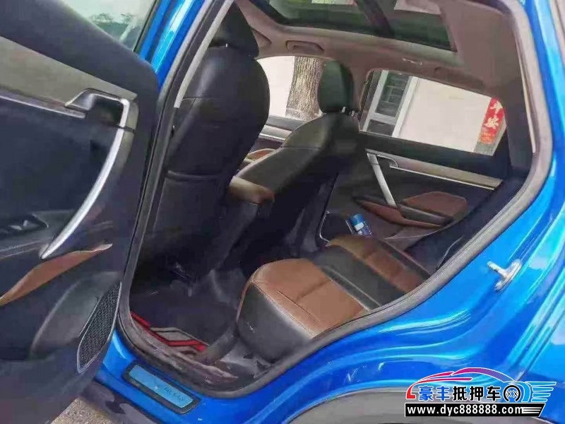 18年吉利缤越轿车抵押车出售