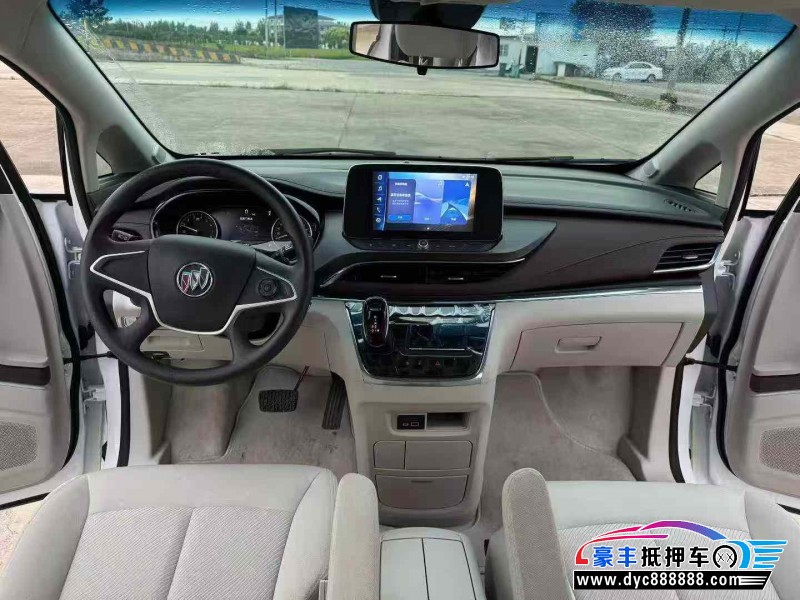 23年别克GL8轿车抵押车出售