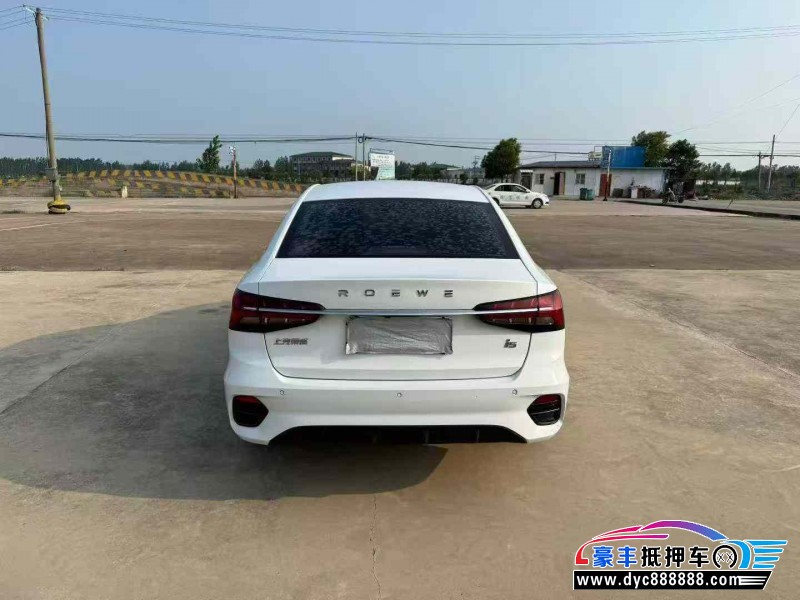 22年荣威i5轿车抵押车出售