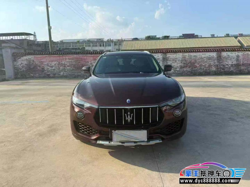 18年玛莎拉蒂莱万特轿车抵押车出售