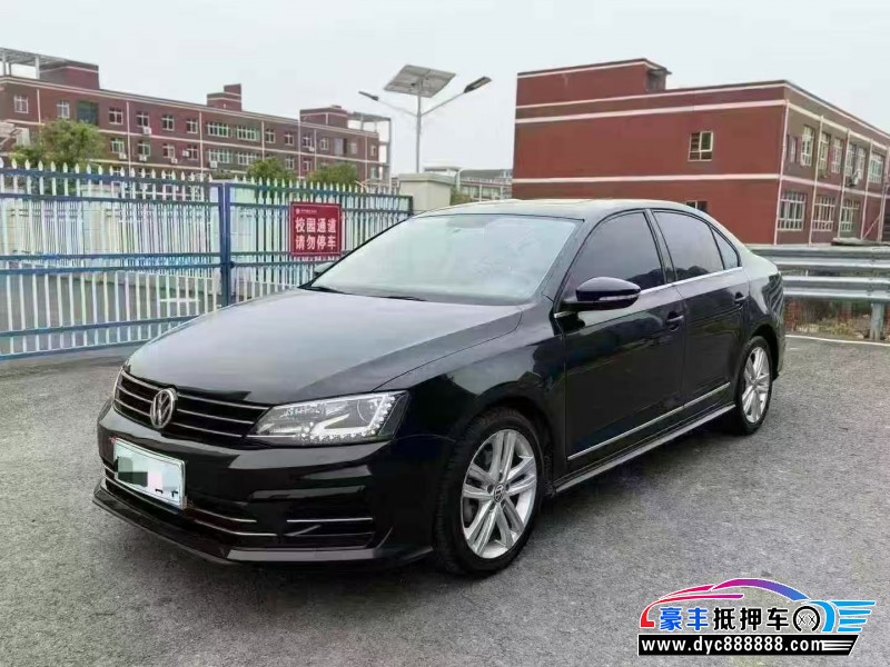 18年大众速腾轿车抵押车出售