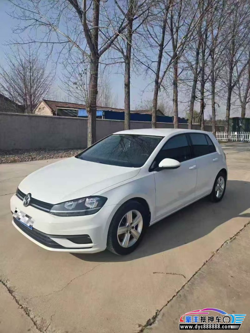 19年大众高尔夫轿车抵押车出售