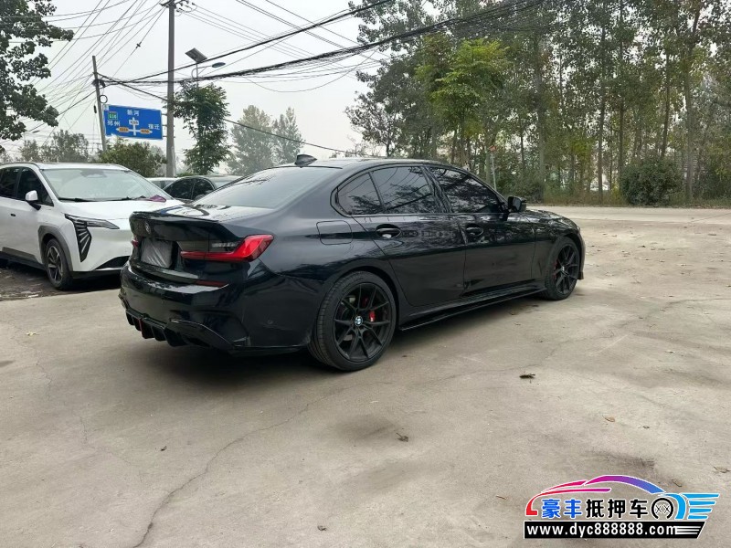 21年宝马3系轿车抵押车出售