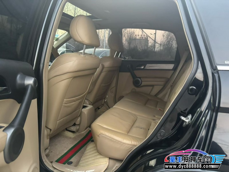 10年本田CR-V轿车抵押车出售