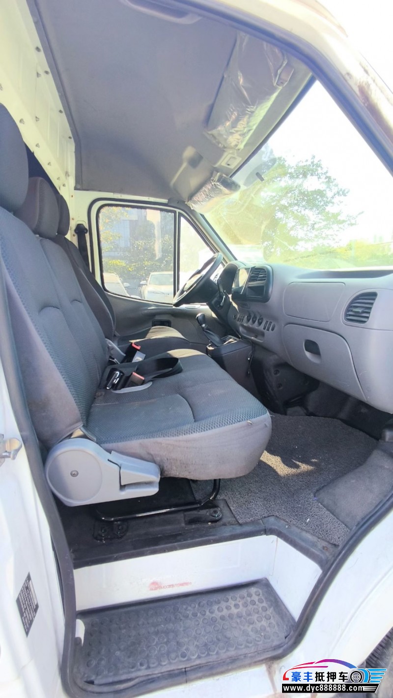 21年江铃特顺轿车抵押车出售