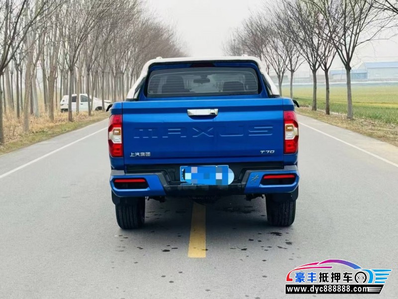 23年上汽大通T70轿车抵押车出售