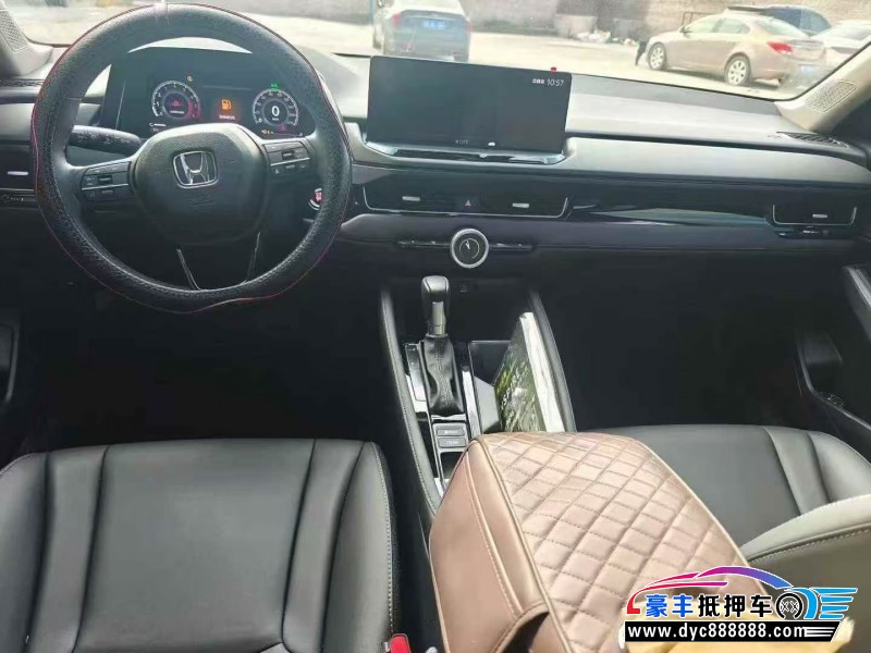 25年本田英诗派轿车抵押车出售