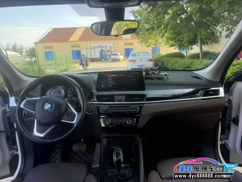 20年宝马X1轿车抵押车出售