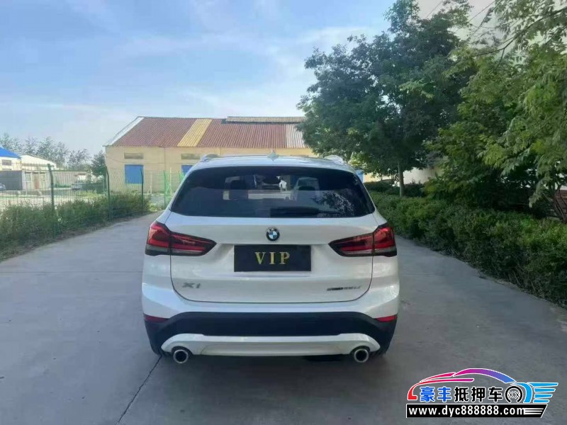 20年宝马X1轿车抵押车出售