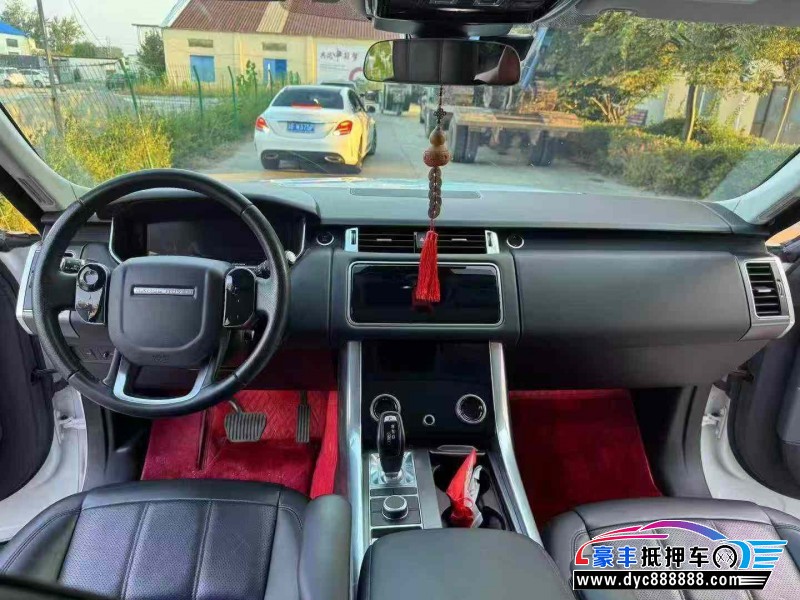 22年路虎揽胜运动轿车抵押车出售