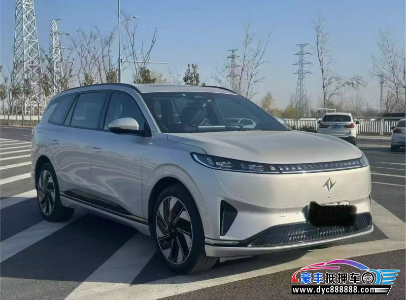 25年东风奕派008轿车抵押车出售