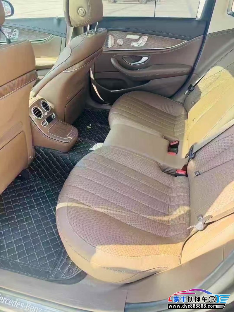 23年奔驰E轿车抵押车出售