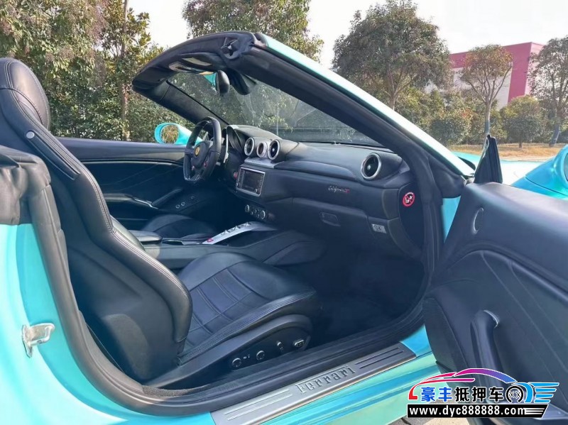 15年法拉利California T轿车抵押车出售