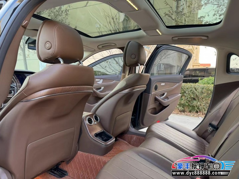 21年奔驰E轿车抵押车出售