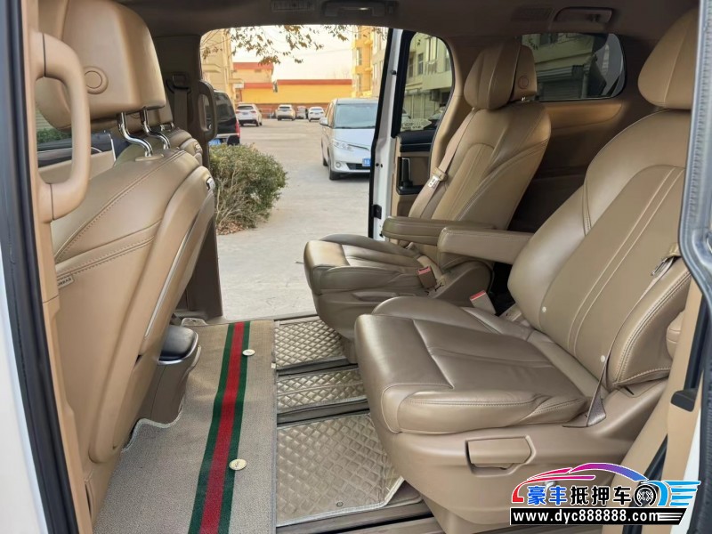 21年别克GL8轿车抵押车出售