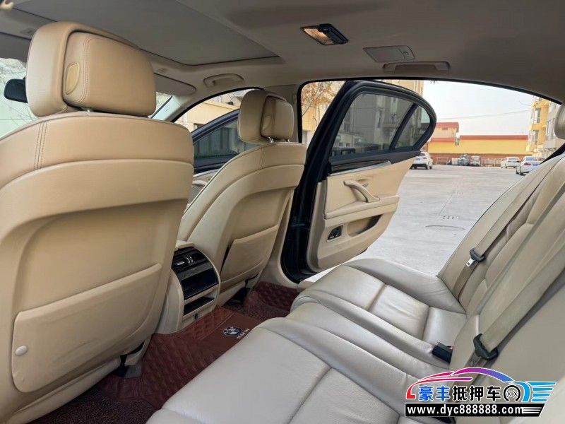 12年宝马5系轿车抵押车出售