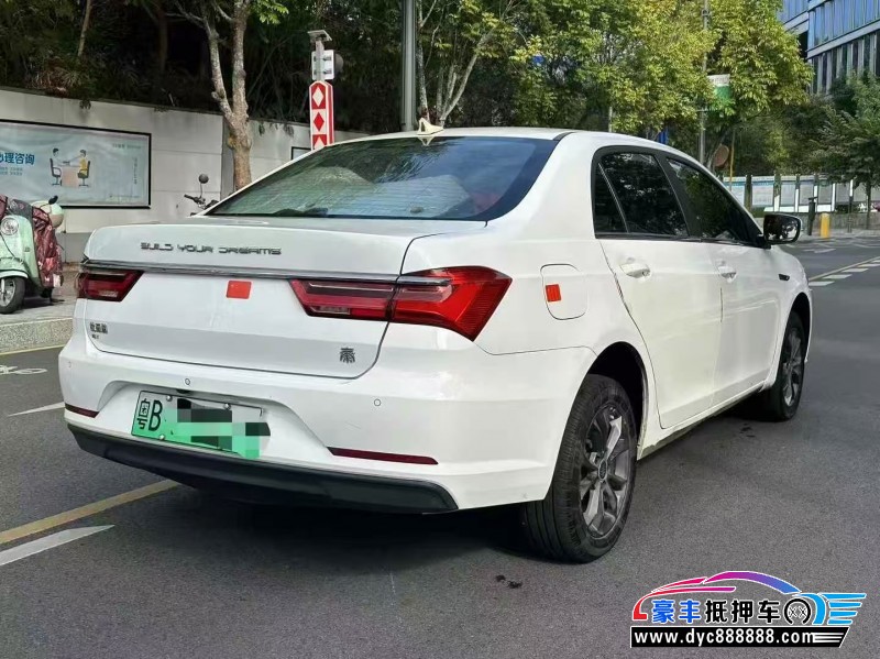 23年比亚迪秦轿车抵押车出售