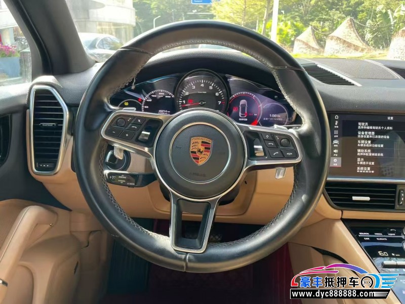 18年保时捷卡宴轿车抵押车出售