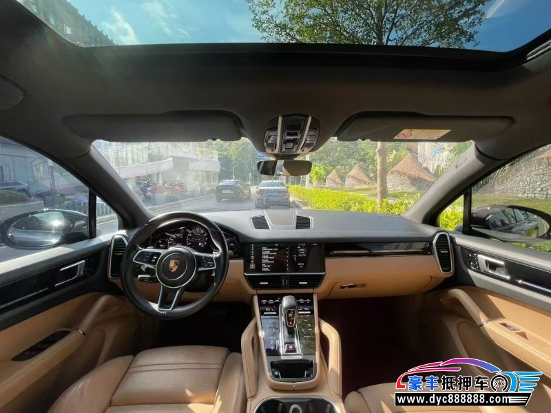 18年保时捷卡宴轿车抵押车出售