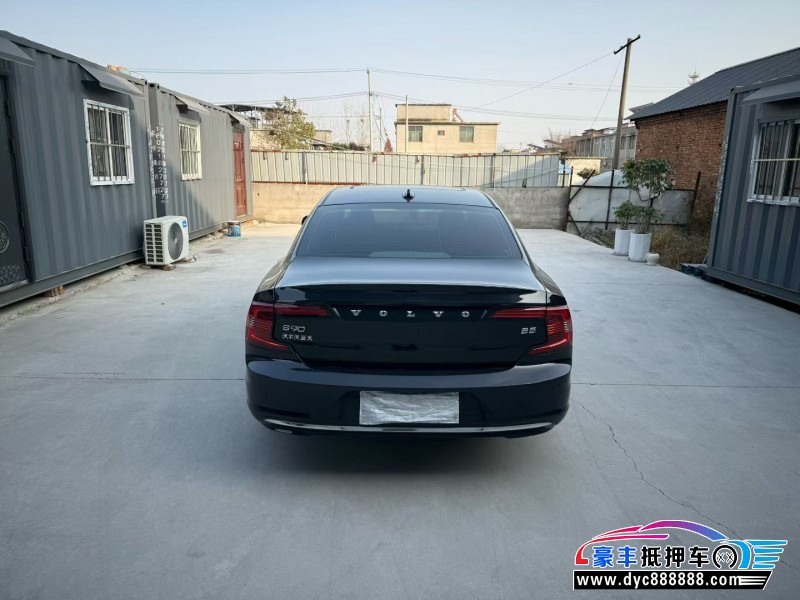 21年沃尔沃S90轿车抵押车出售