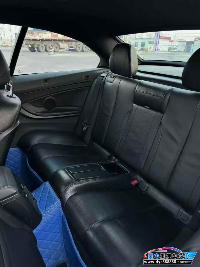 15年宝马4系跑车抵押车出售