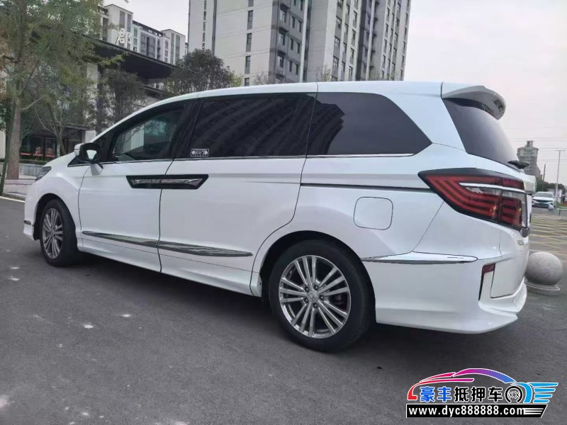 17年本田艾力绅轿车抵押车出售