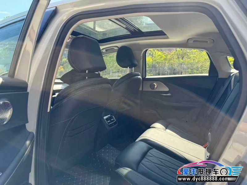 25年奇瑞艾瑞泽轿车抵押车出售