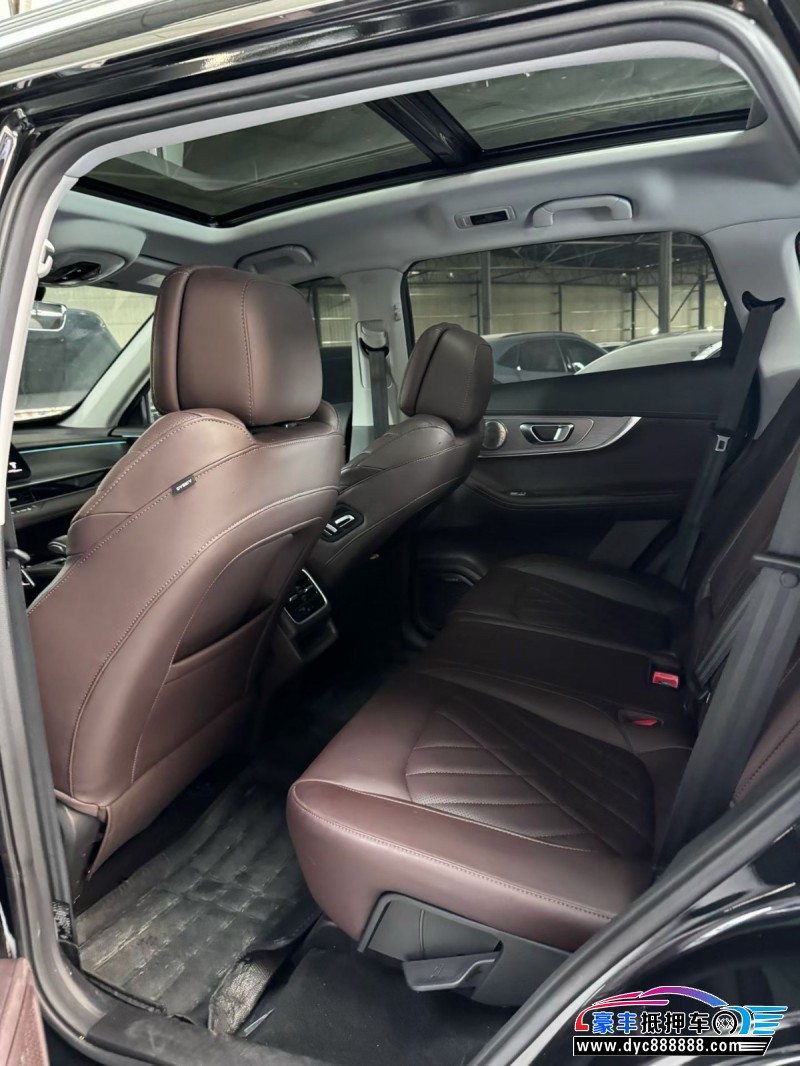 24年奇瑞瑞虎8轿车抵押车出售