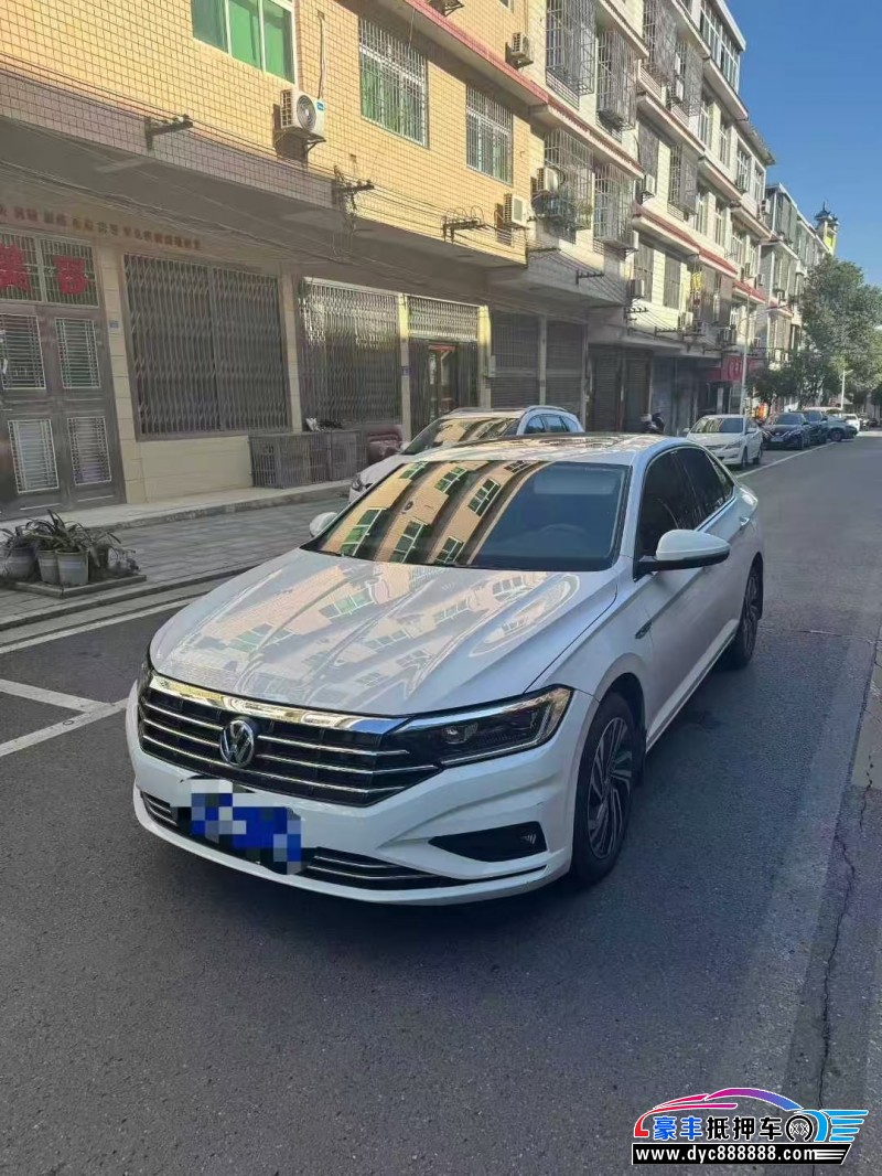 22年大众速腾轿车抵押车出售