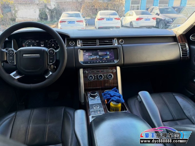 17年路虎揽胜行政轿车抵押车出售