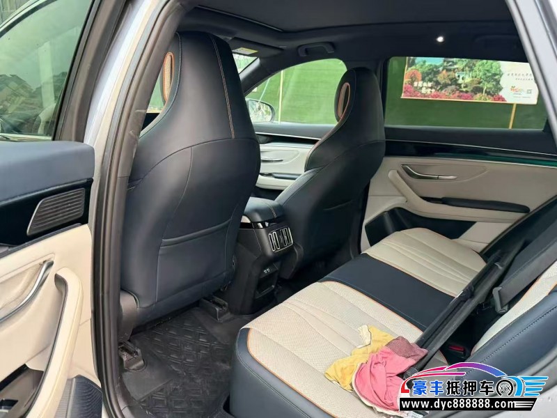 23年比亚迪宋轿车抵押车出售