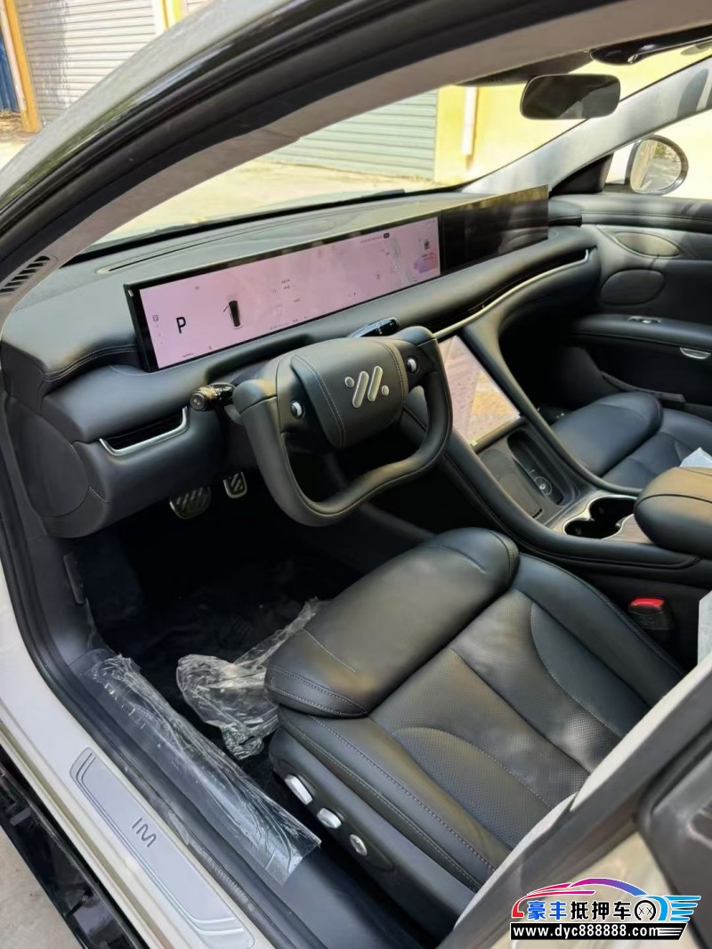 24年智己L7轿车抵押车出售