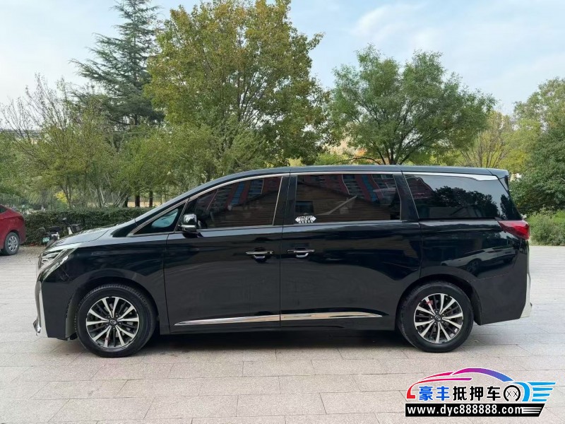 23年传祺M8轿车抵押车出售