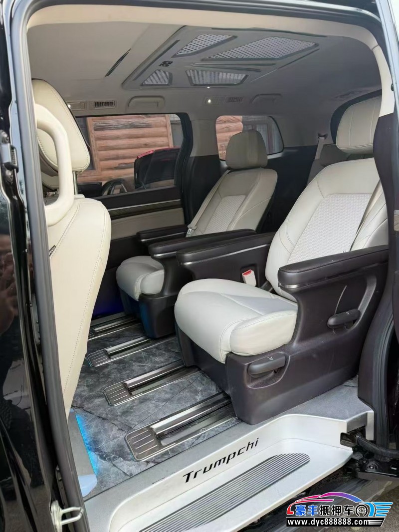 23年传祺M8轿车抵押车出售