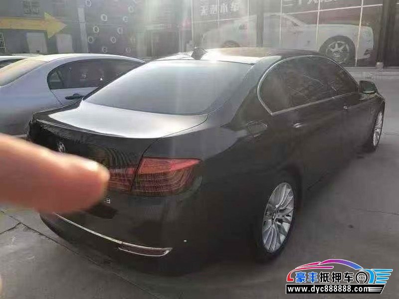 14年宝马5系轿车抵押车出售