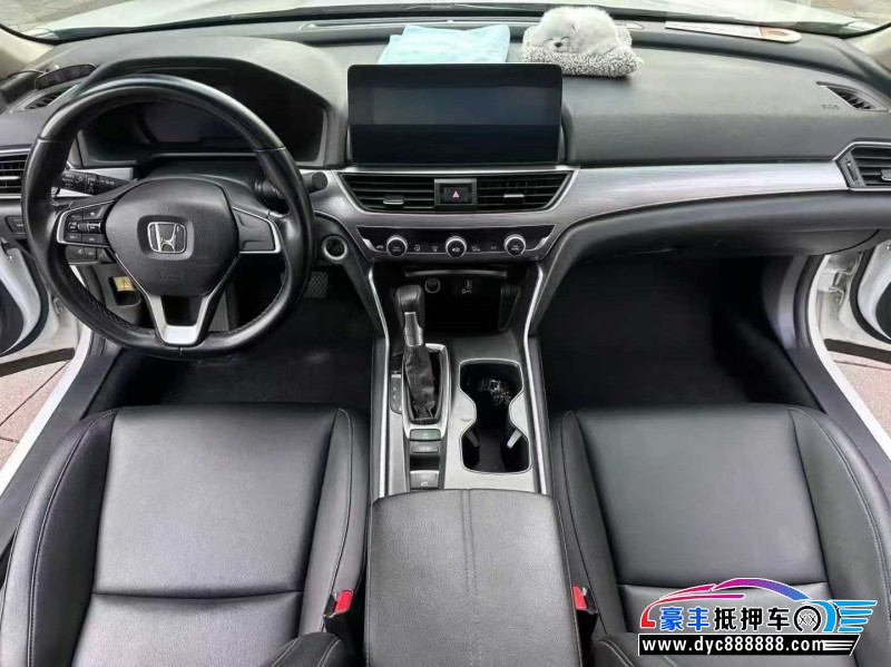 22年本田雅阁轿车抵押车出售