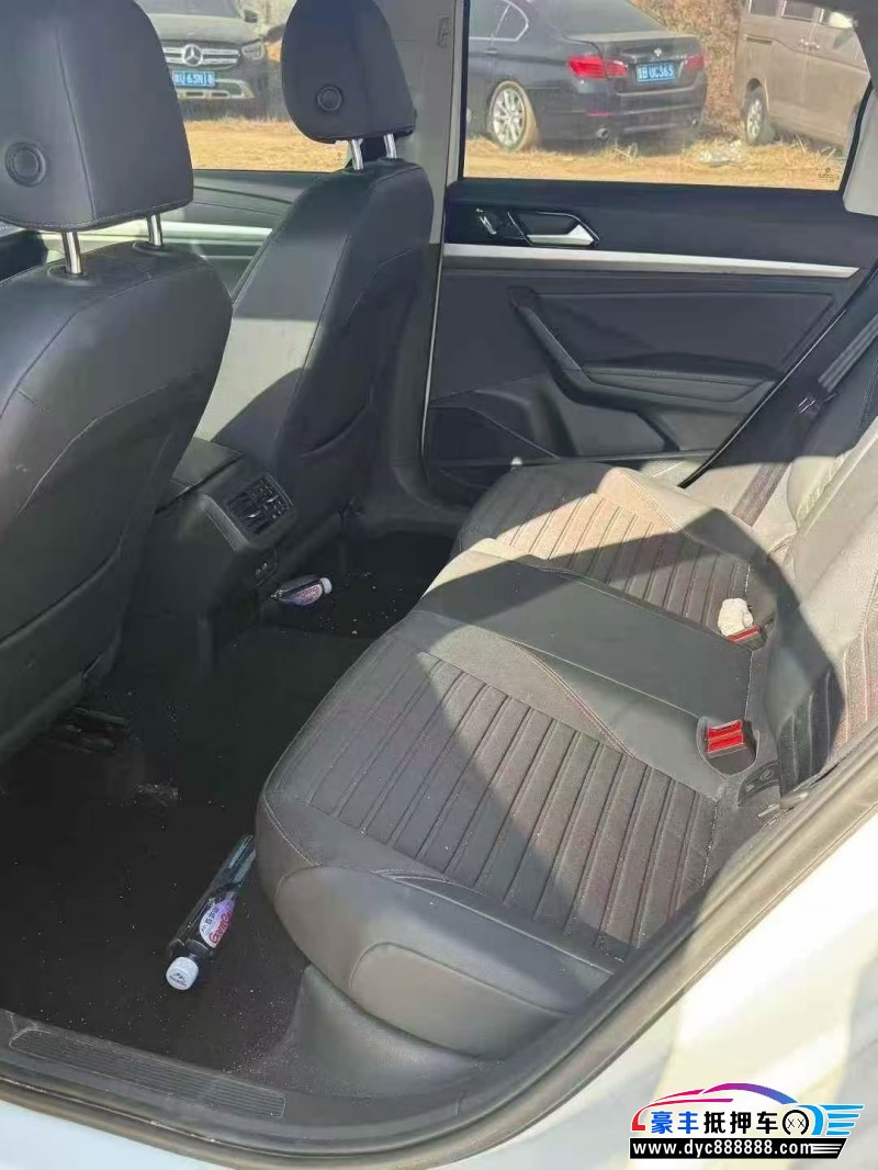 23年大众朗逸轿车抵押车出售