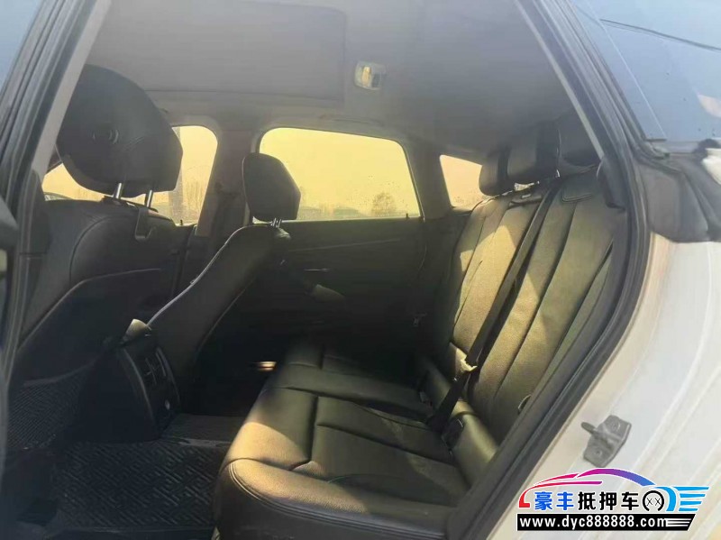 15年宝马3系GT轿车抵押车出售
