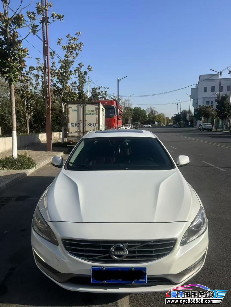 16年沃尔沃S60轿车抵押车出售