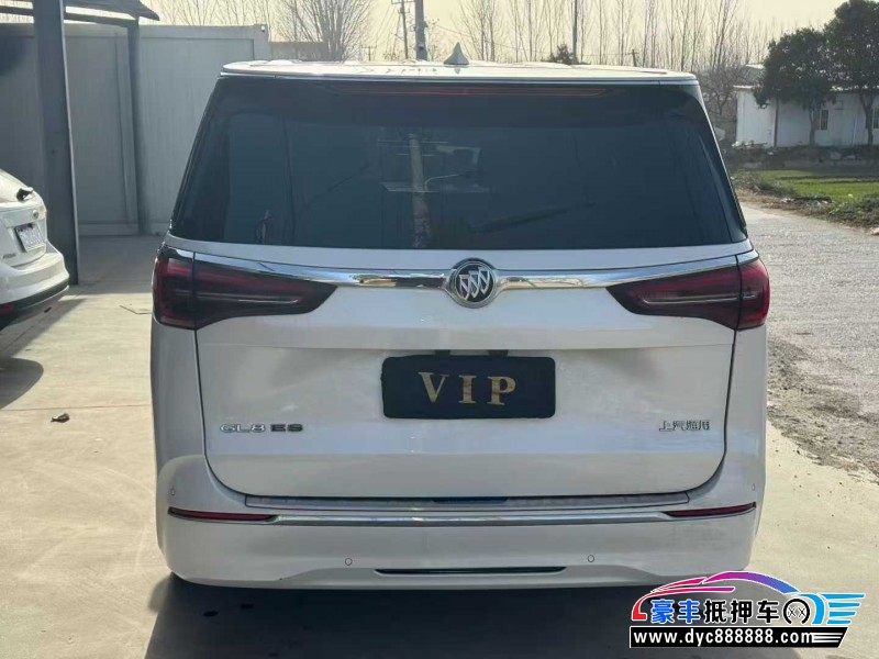 23年别克GL8轿车抵押车出售