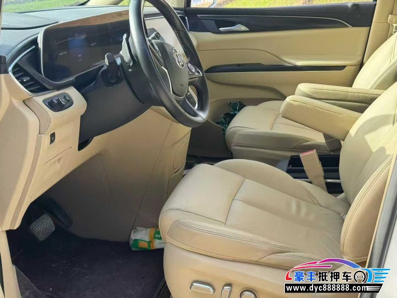 23年别克GL8轿车抵押车出售