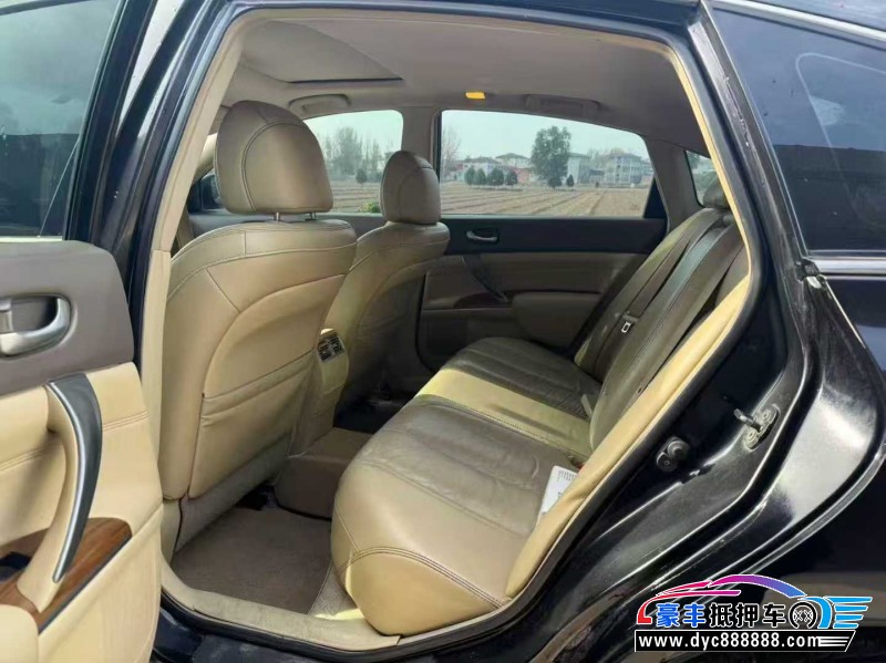 12年日产天籁轿车抵押车出售