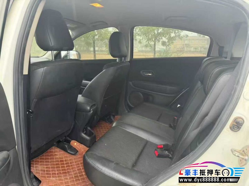 21年本田缤智轿车抵押车出售