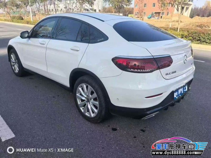 20年奔驰GLC轿车抵押车出售