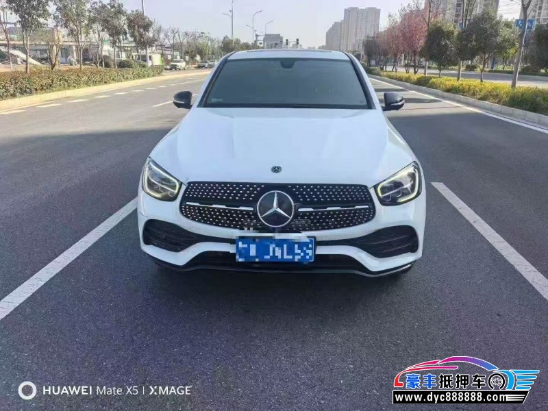 20年奔驰GLC轿车抵押车出售