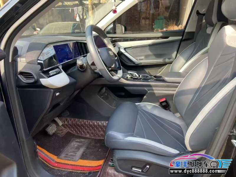 23年吉利博越轿车抵押车出售